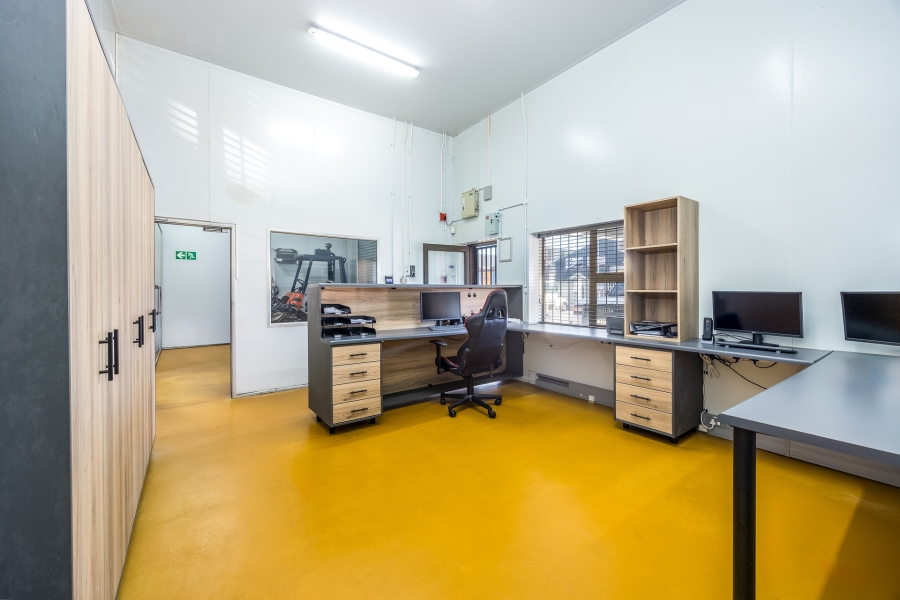 Commercial Property for Sale in Brackenfell Industrial Western Cape